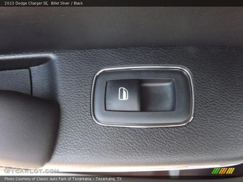 Billet Silver / Black 2013 Dodge Charger SE