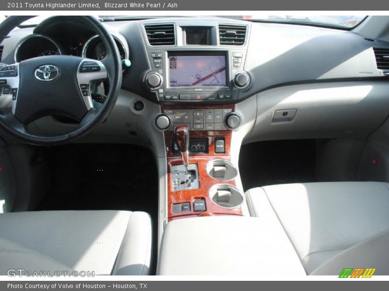 Blizzard White Pearl / Ash 2011 Toyota Highlander Limited