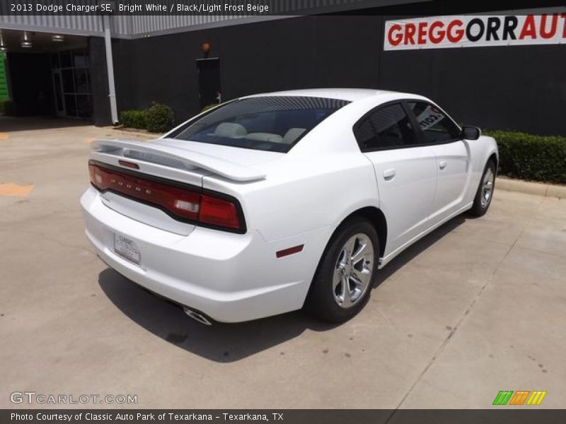 Bright White / Black/Light Frost Beige 2013 Dodge Charger SE