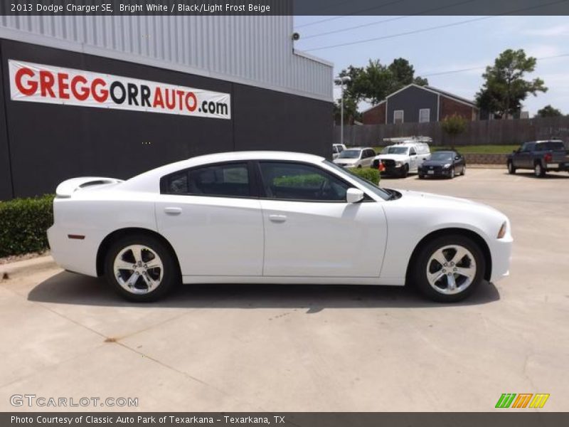 Bright White / Black/Light Frost Beige 2013 Dodge Charger SE