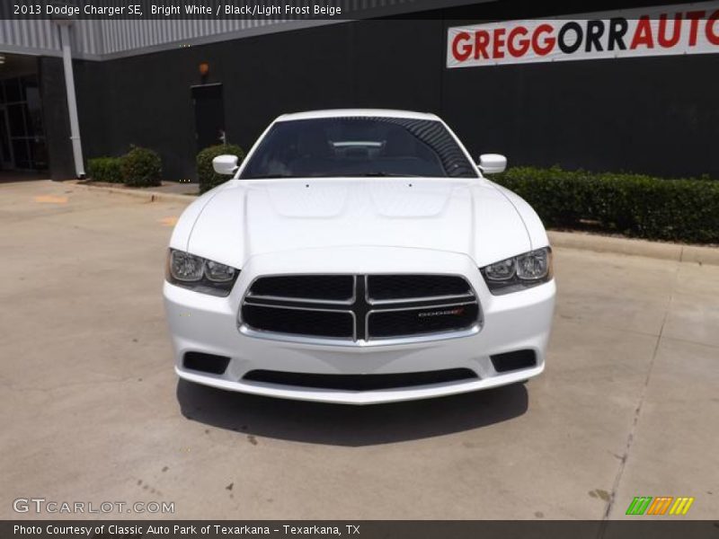 Bright White / Black/Light Frost Beige 2013 Dodge Charger SE