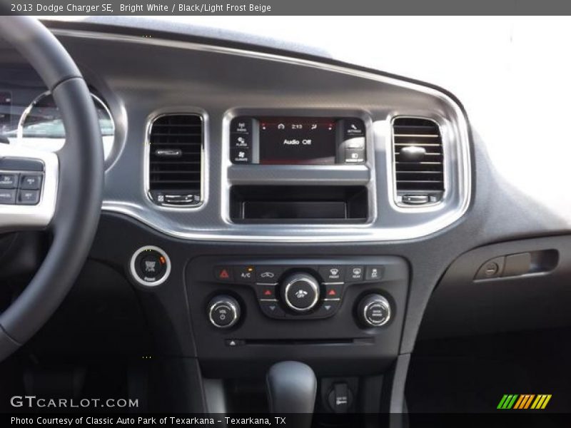 Bright White / Black/Light Frost Beige 2013 Dodge Charger SE