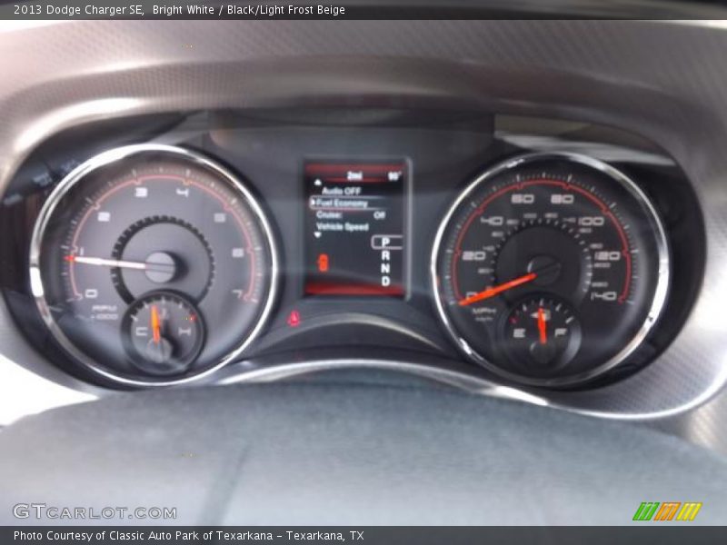Bright White / Black/Light Frost Beige 2013 Dodge Charger SE
