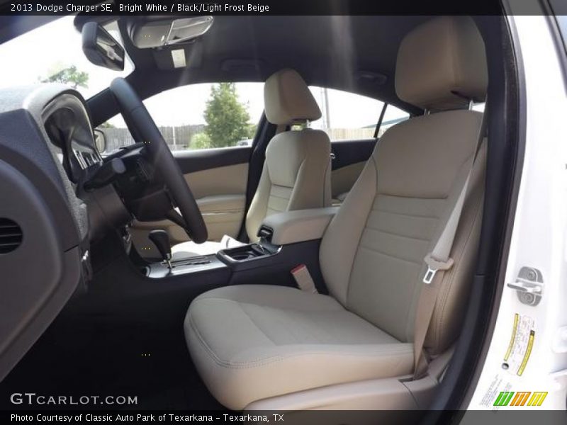 Bright White / Black/Light Frost Beige 2013 Dodge Charger SE