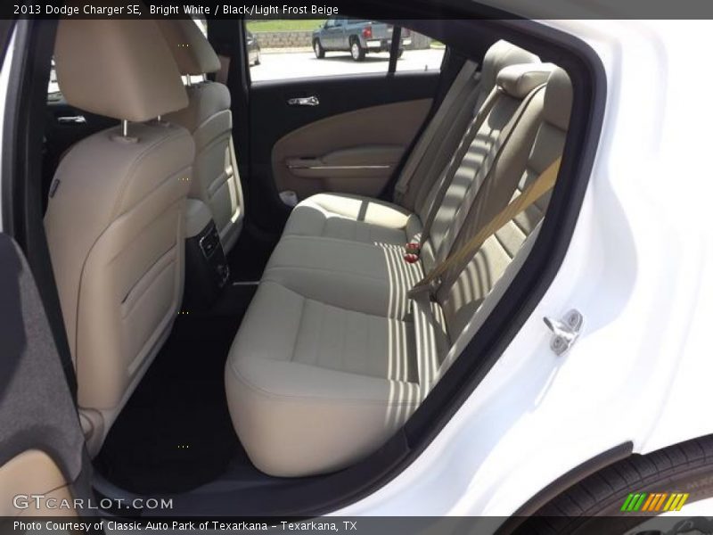 Bright White / Black/Light Frost Beige 2013 Dodge Charger SE