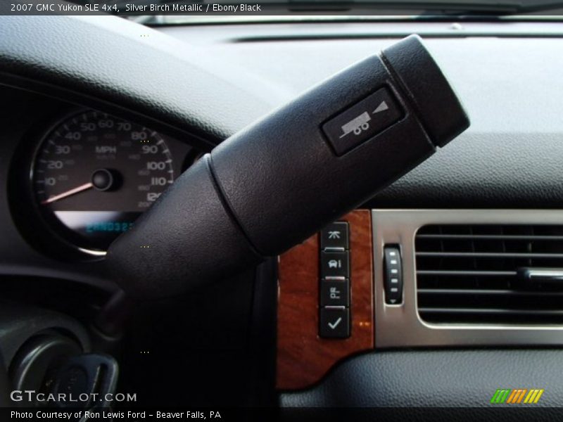 Silver Birch Metallic / Ebony Black 2007 GMC Yukon SLE 4x4