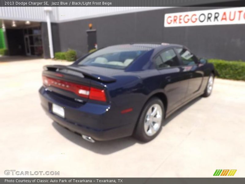 Jazz Blue / Black/Light Frost Beige 2013 Dodge Charger SE