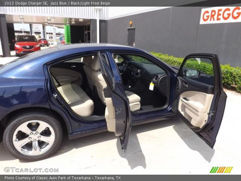Jazz Blue / Black/Light Frost Beige 2013 Dodge Charger SE