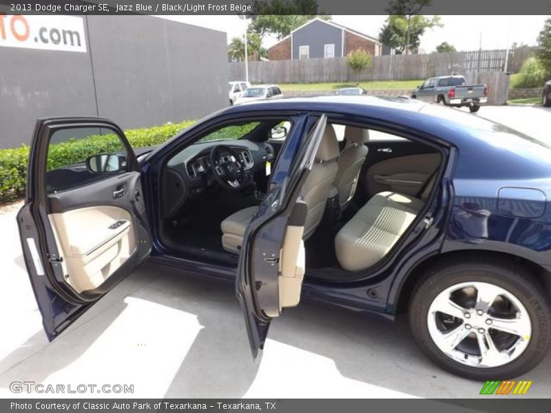 Jazz Blue / Black/Light Frost Beige 2013 Dodge Charger SE