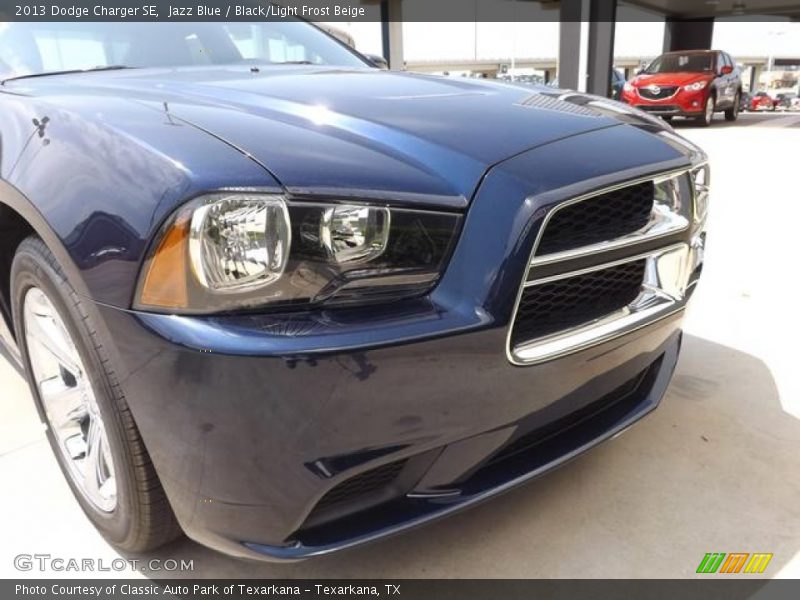 Jazz Blue / Black/Light Frost Beige 2013 Dodge Charger SE