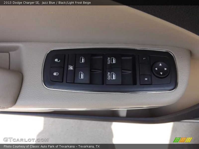 Jazz Blue / Black/Light Frost Beige 2013 Dodge Charger SE
