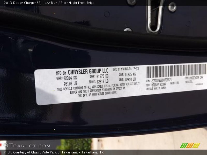 Jazz Blue / Black/Light Frost Beige 2013 Dodge Charger SE