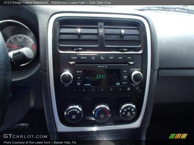 Inferno Red Crystal Pearl / Dark Slate Gray 2010 Dodge Caliber Mainstreet