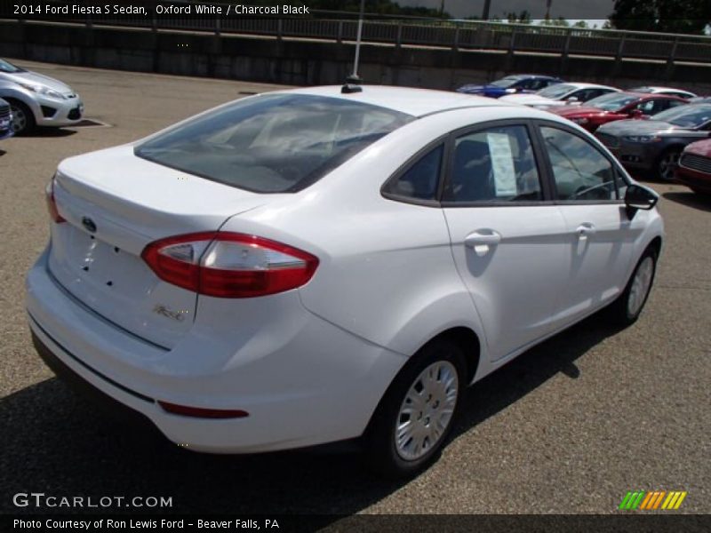 Oxford White / Charcoal Black 2014 Ford Fiesta S Sedan