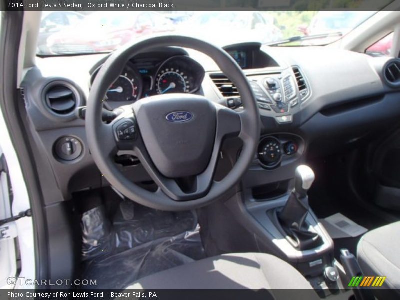 Dashboard of 2014 Fiesta S Sedan