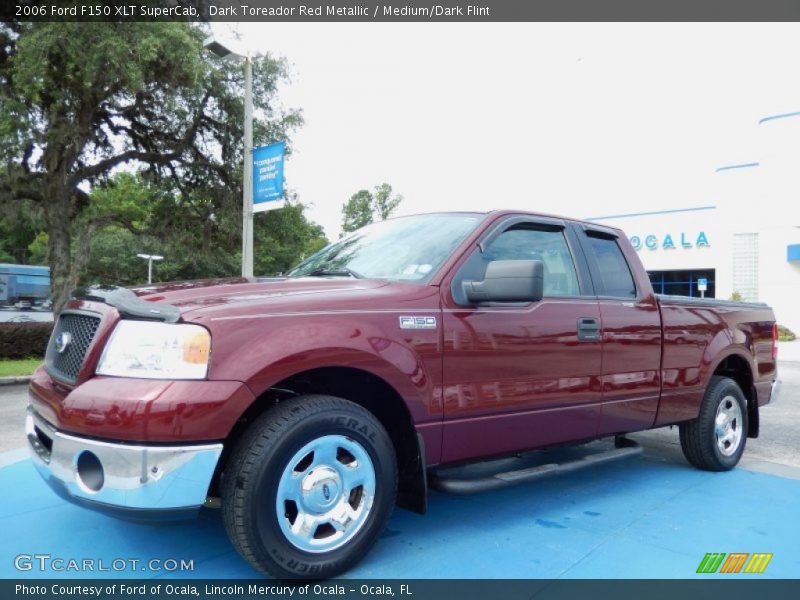 Dark Toreador Red Metallic / Medium/Dark Flint 2006 Ford F150 XLT SuperCab