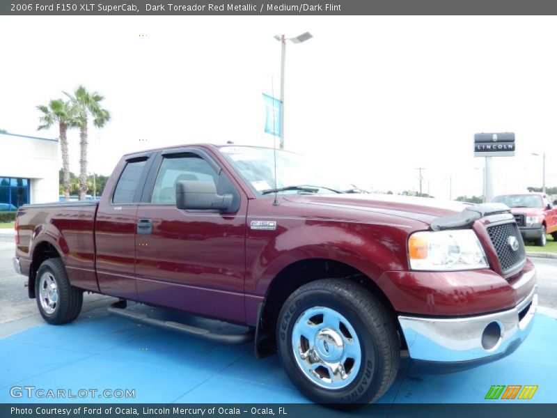 Dark Toreador Red Metallic / Medium/Dark Flint 2006 Ford F150 XLT SuperCab