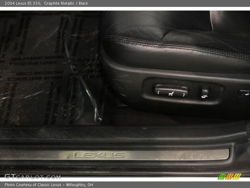Graphite Metallic / Black 2004 Lexus ES 330
