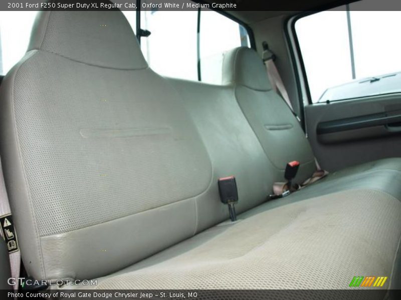 Oxford White / Medium Graphite 2001 Ford F250 Super Duty XL Regular Cab