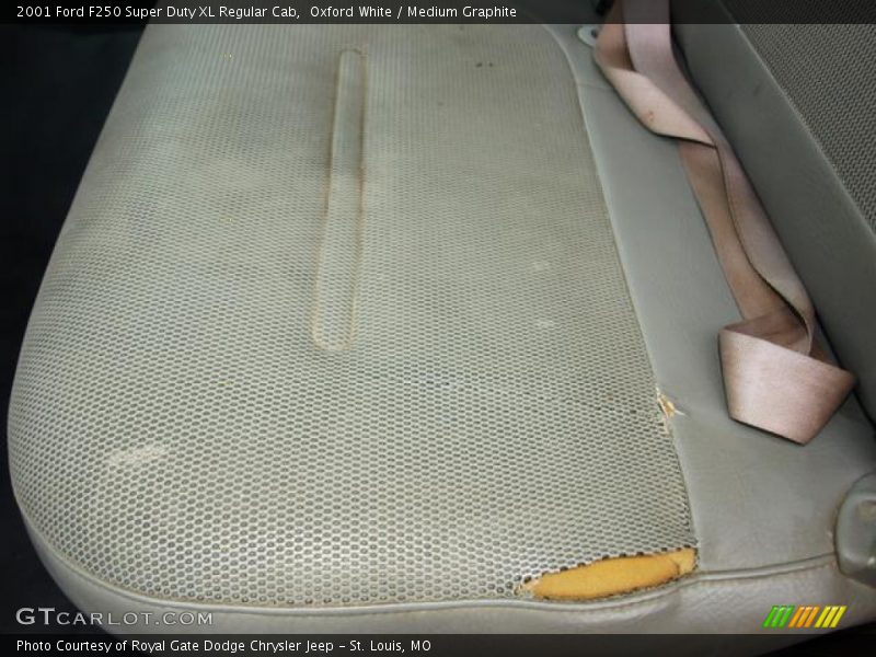 Oxford White / Medium Graphite 2001 Ford F250 Super Duty XL Regular Cab