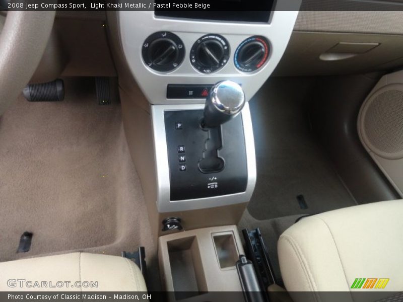 Light Khaki Metallic / Pastel Pebble Beige 2008 Jeep Compass Sport