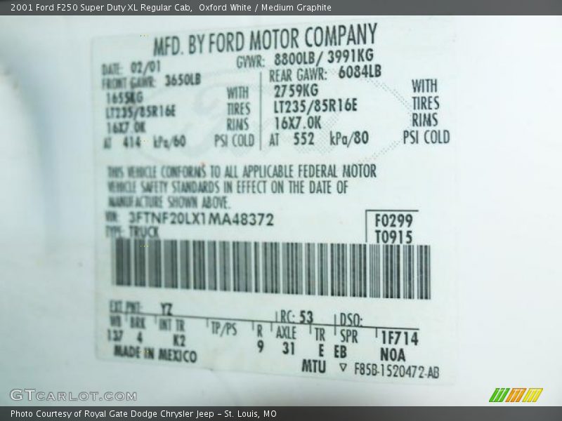 Oxford White / Medium Graphite 2001 Ford F250 Super Duty XL Regular Cab
