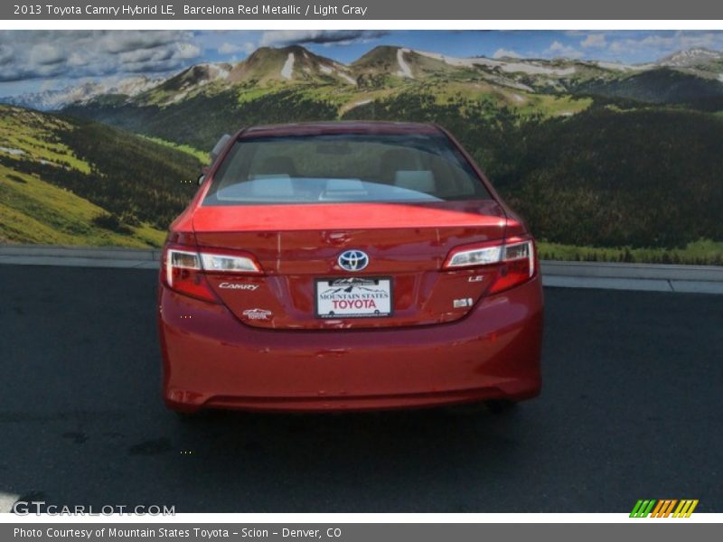 Barcelona Red Metallic / Light Gray 2013 Toyota Camry Hybrid LE