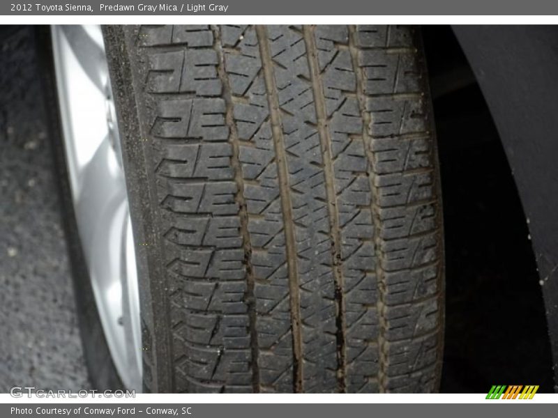 Predawn Gray Mica / Light Gray 2012 Toyota Sienna