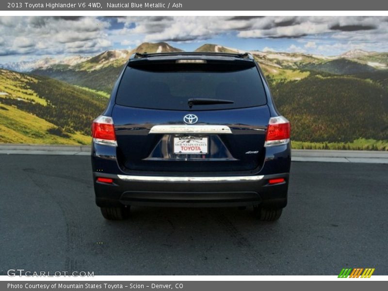 Nautical Blue Metallic / Ash 2013 Toyota Highlander V6 4WD