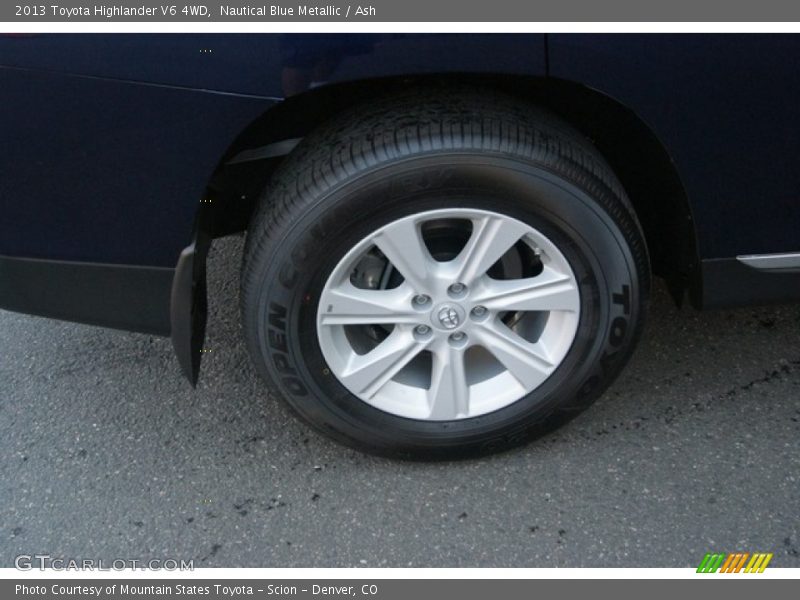 Nautical Blue Metallic / Ash 2013 Toyota Highlander V6 4WD