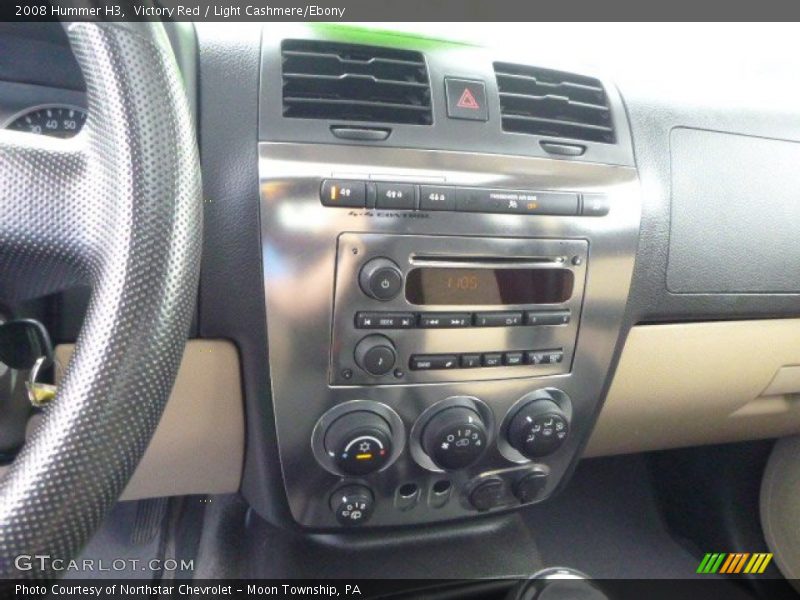 Victory Red / Light Cashmere/Ebony 2008 Hummer H3