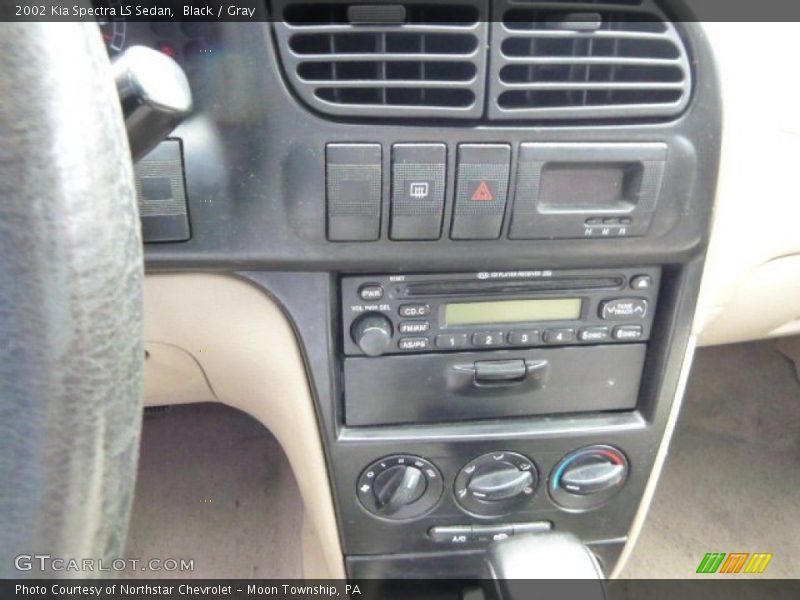 Black / Gray 2002 Kia Spectra LS Sedan