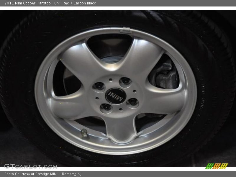 Chili Red / Carbon Black 2011 Mini Cooper Hardtop