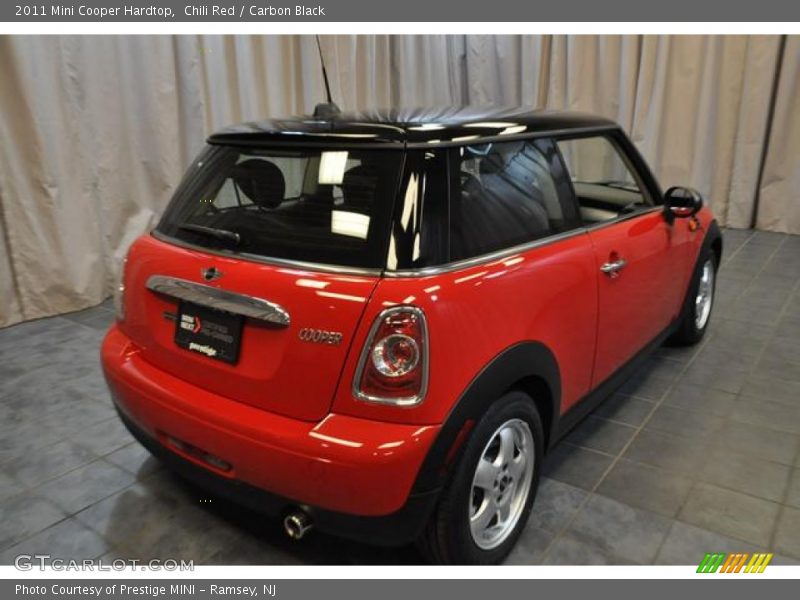 Chili Red / Carbon Black 2011 Mini Cooper Hardtop