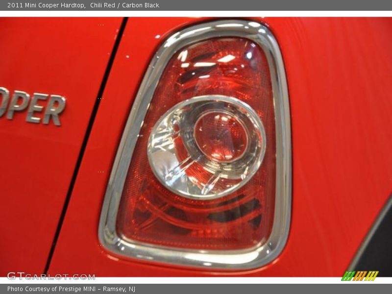 Chili Red / Carbon Black 2011 Mini Cooper Hardtop