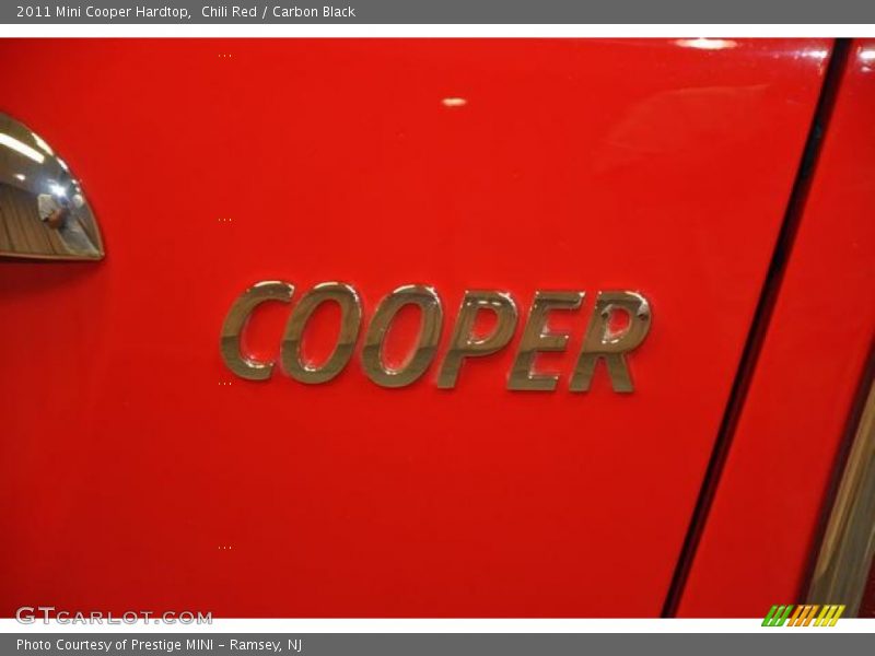 Chili Red / Carbon Black 2011 Mini Cooper Hardtop