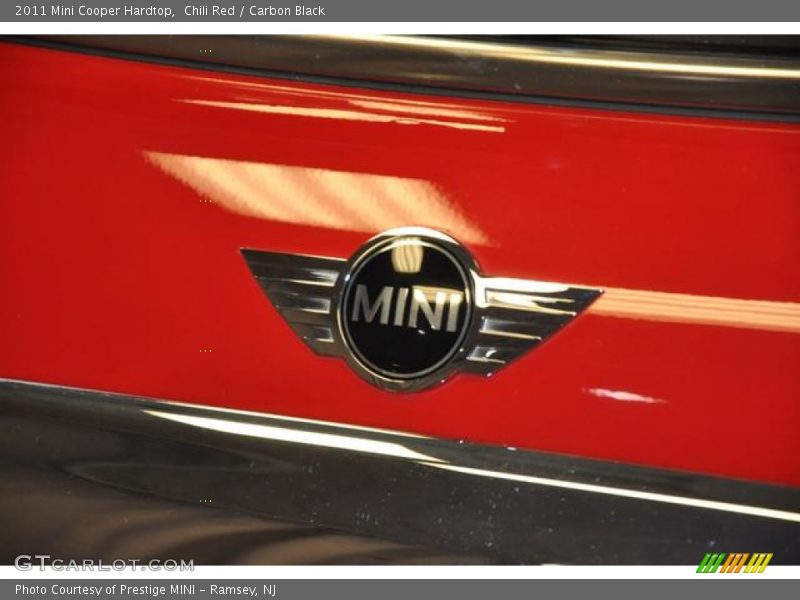 Chili Red / Carbon Black 2011 Mini Cooper Hardtop