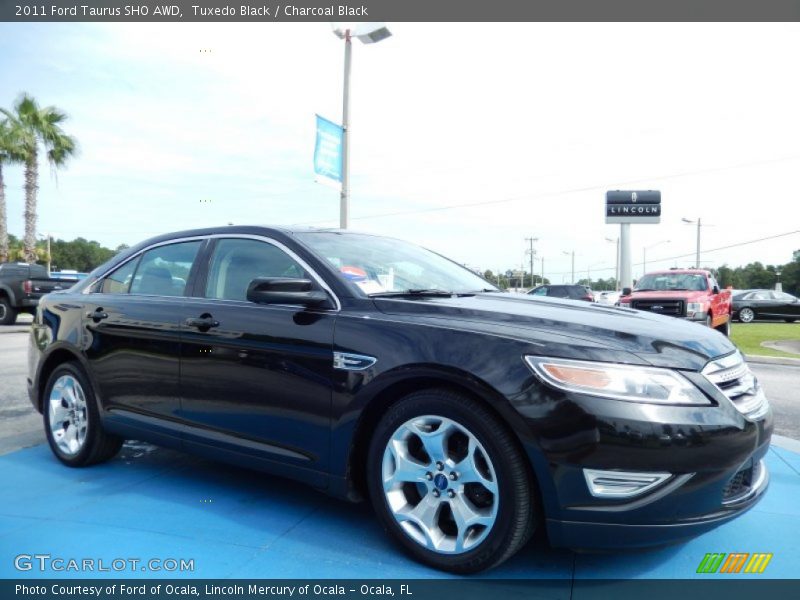 Tuxedo Black / Charcoal Black 2011 Ford Taurus SHO AWD