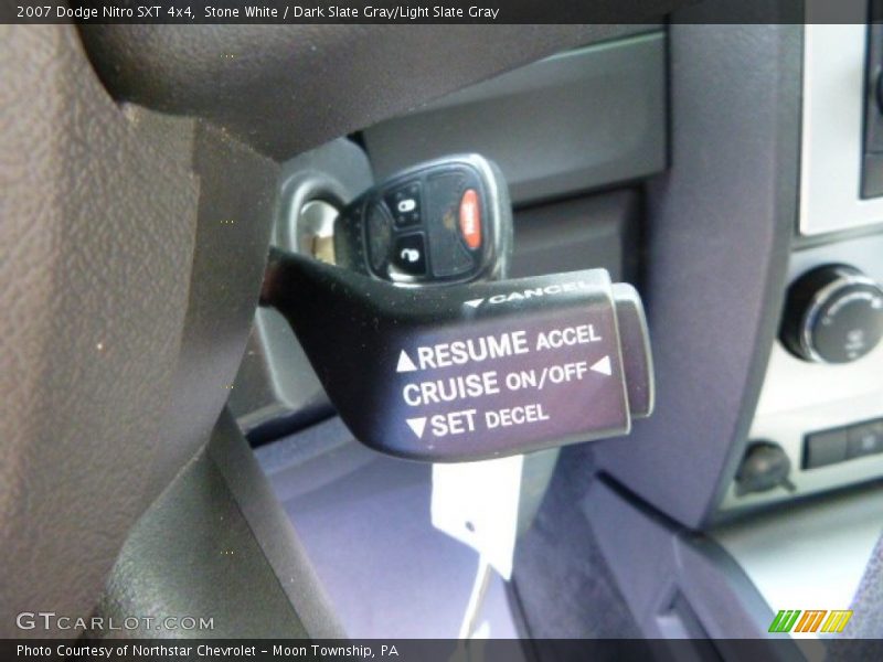 Stone White / Dark Slate Gray/Light Slate Gray 2007 Dodge Nitro SXT 4x4