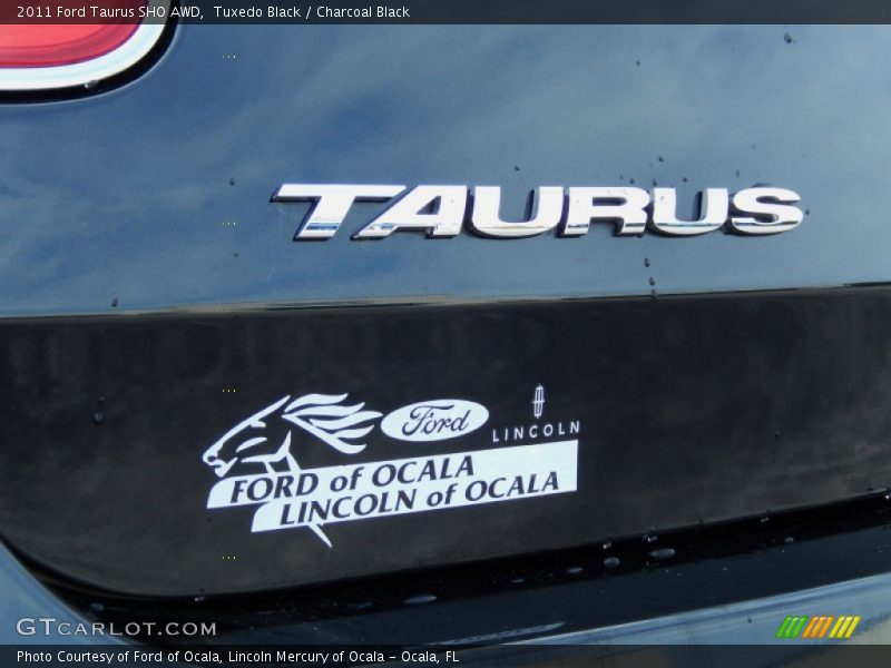 Tuxedo Black / Charcoal Black 2011 Ford Taurus SHO AWD