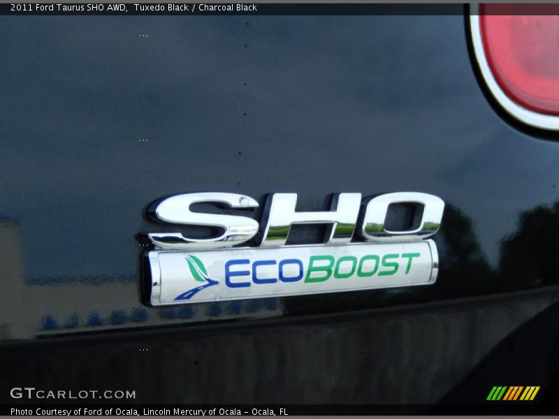 Tuxedo Black / Charcoal Black 2011 Ford Taurus SHO AWD