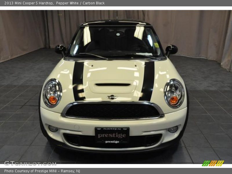 Pepper White / Carbon Black 2013 Mini Cooper S Hardtop