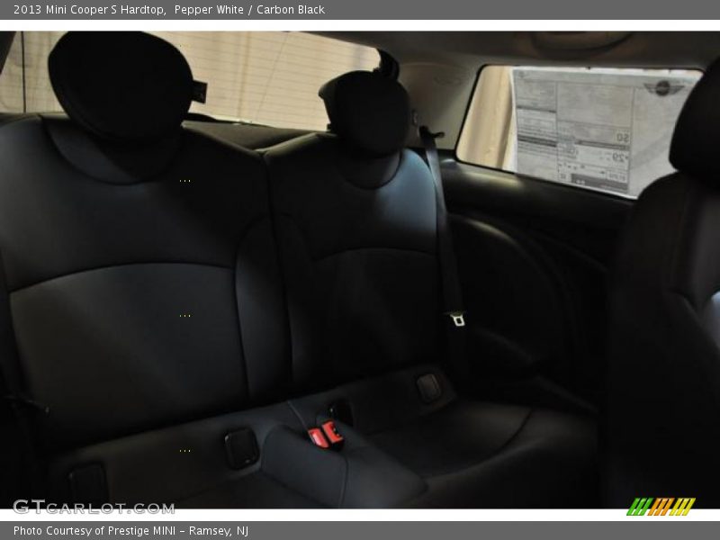 Pepper White / Carbon Black 2013 Mini Cooper S Hardtop