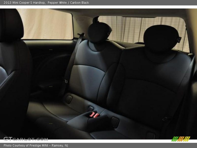 Pepper White / Carbon Black 2013 Mini Cooper S Hardtop