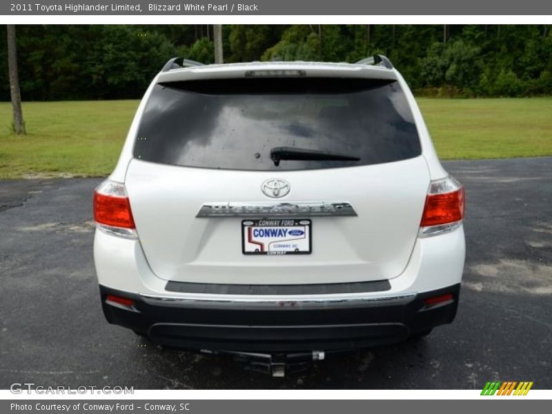 Blizzard White Pearl / Black 2011 Toyota Highlander Limited