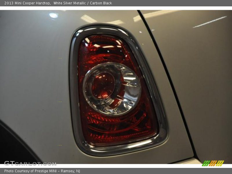 White Silver Metallic / Carbon Black 2013 Mini Cooper Hardtop