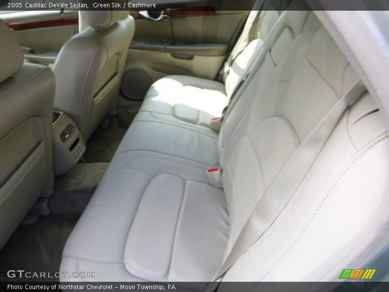 Green Silk / Cashmere 2005 Cadillac DeVille Sedan