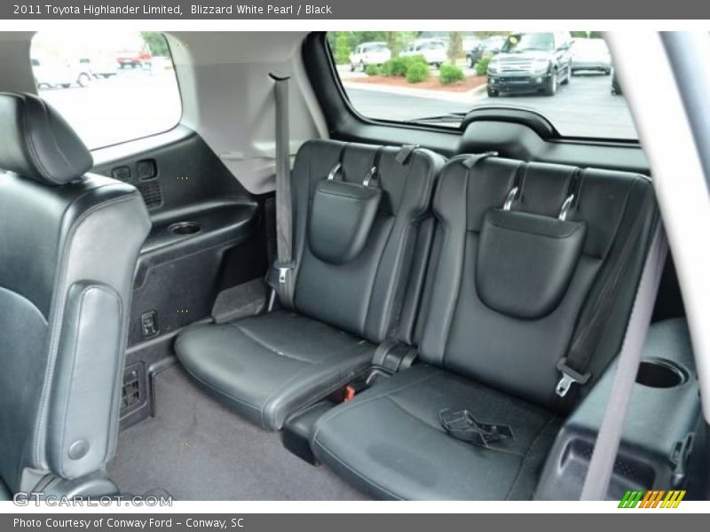 Blizzard White Pearl / Black 2011 Toyota Highlander Limited