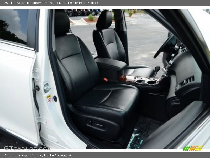 Blizzard White Pearl / Black 2011 Toyota Highlander Limited