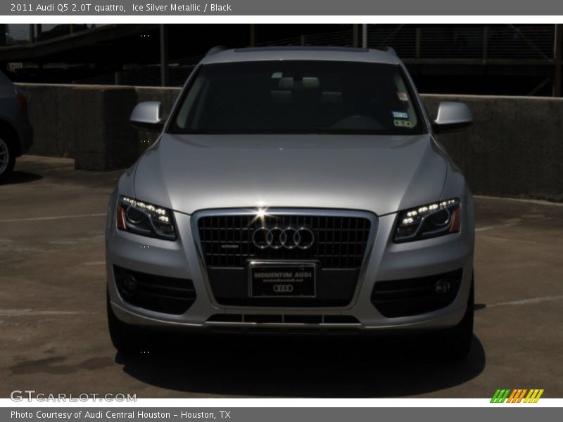 Ice Silver Metallic / Black 2011 Audi Q5 2.0T quattro